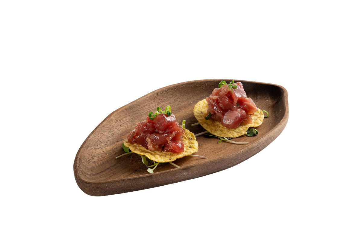 Marinated bluefin tuna totopo