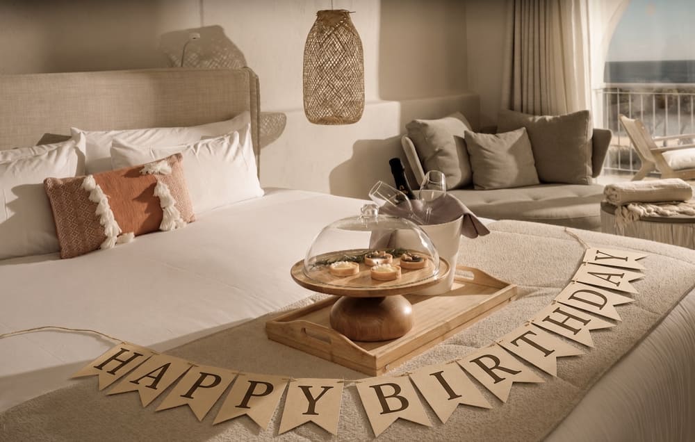 Decoración-de-cumpleaños-en-habitación